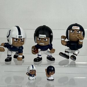 NFL MLB TeenyMates Biggshots Figures Lot Colts Ravens Bears Tigers Series 3